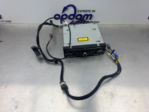 Begagnade CD-spelare med radio Peugeot 5008 I (0A/0E) 1.6 VTI 16V Pris € 250,00 Marginaltabell erbjuds av Gebr Opdam B.V.