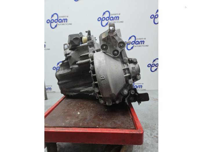 Växellåda från en Opel Combo Cargo 1.5 CDTI 130 2021