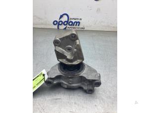 Używane Wspornik silnika Fiat Doblo Cargo (263) 1.3 D Multijet Cena € 30,00 Procedura marży oferowane przez Gebr Opdam B.V.