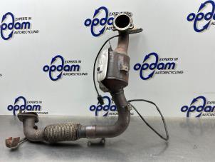 Begagnade Katalytisk avgasrenare Ford Fiesta 6 (JA8) 1.0 EcoBoost 12V 100 Pris på förfrågan erbjuds av Gebr Opdam B.V.