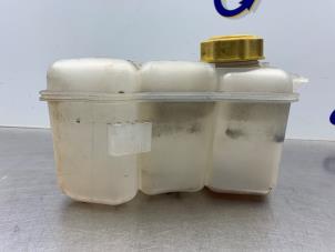 Gebruikte Expansievat Ford Fusion 1.6 16V Prijs € 25,00 Margeregeling aangeboden door Gebr Opdam B.V.