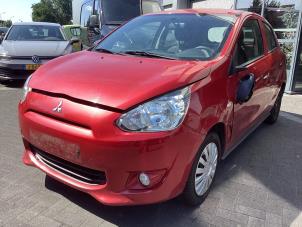 Begagnade Växellåda Mitsubishi Space Star (A0) 1.0 12V Pris € 300,00 Marginaltabell erbjuds av Gebr Opdam B.V.