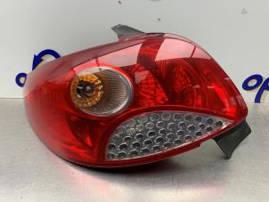 Begagnade Baklykta, vänster Peugeot 206+ (2L/M) 1.4 XS Pris € 40,00 Marginaltabell erbjuds av Gebr Opdam B.V.