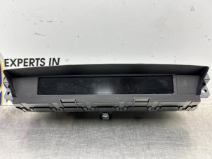 Używane Wyswietlacz wewnetrzny Mazda 6 SportBreak (GH19/GHA9) 2.0i 16V S-VT Cena € 150,00 Procedura marży oferowane przez Gebr Opdam B.V.