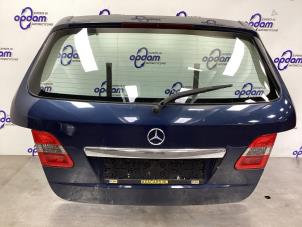 Begagnade Baklucka Mercedes B (W245) 1.7 B-170 16V Pris € 120,00 Marginaltabell erbjuds av Gebr Opdam B.V.