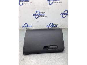 Begagnade Handskfack Citroen C4 Berline (NC) 1.2 12V PureTech 130 Pris € 30,00 Marginaltabell erbjuds av Gebr Opdam B.V.