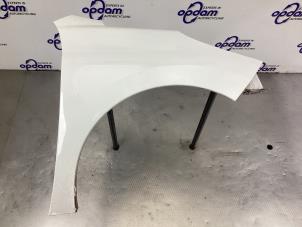 Begagnade Framskärm, höger Peugeot 207/207+ (WA/WC/WM) 1.4 16V VTi Pris € 70,00 Marginaltabell erbjuds av Gebr Opdam B.V.