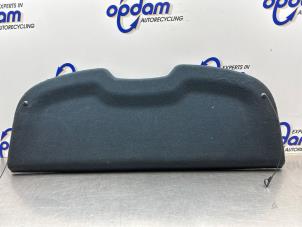 Gebruikte Hoedenplank Ford Ka II 1.2 Prijs € 75,00 Margeregeling aangeboden door Gebr Opdam B.V.