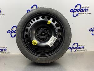 Begagnade Domkraftsset + reservhjul Opel Meriva 1.4 Turbo 16V ecoFLEX Pris € 150,00 Marginaltabell erbjuds av Gebr Opdam B.V.