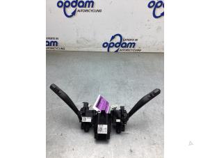 Gebruikte Combischakelaar Stuurkolom Skoda Octavia Combi (1Z5) 1.2 TSI Prijs € 50,00 Margeregeling aangeboden door Gebr Opdam B.V.