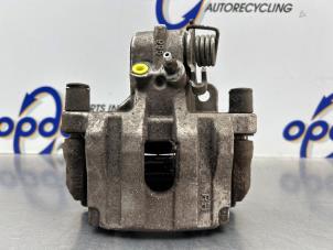 Begagnade Bakre bromsok, höger Ford Transit Connect 1.8 TDCi 110 Pris € 50,00 Marginaltabell erbjuds av Gebr Opdam B.V.