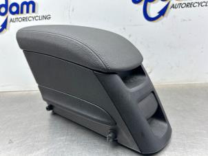 Begagnade Armstöd Opel Meriva 1.4 Turbo 16V ecoFLEX Pris € 60,00 Marginaltabell erbjuds av Gebr Opdam B.V.