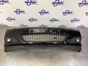 Używane Zderzak przedni Opel Astra H SW (L35) 1.6 16V Twinport Cena € 80,00 Procedura marży oferowane przez Gebr Opdam B.V.