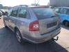 Skoda Octavia Combi (1Z5) 1.2 TSI Dorpel links