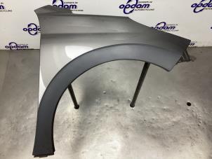 Begagnade Framskärm, höger Peugeot 207 SW (WE/WU) 1.6 16V Pris € 60,00 Marginaltabell erbjuds av Gebr Opdam B.V.