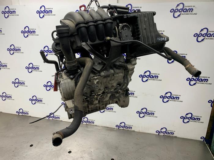 Motor van een Mercedes-Benz B (W245) 1.7 B-170 16V 2006