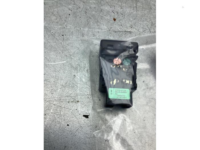 Dimljusbrytare från en Suzuki Vitara (LY/MY) 1.6 16V VVT 2018