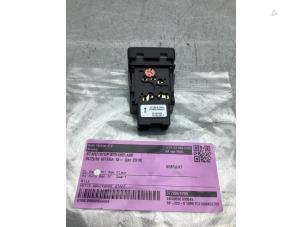 Begagnade Start/stopp-brytare Suzuki Vitara (LY/MY) 1.6 16V VVT Pris € 10,00 Marginaltabell erbjuds av Gebr Opdam B.V.