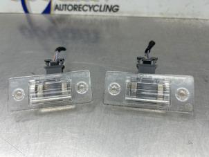 Używane Oswietlenie tablicy rejestracyjnej Skoda Fabia II Combi 1.2i 12V Cena € 15,00 Procedura marży oferowane przez Gebr Opdam B.V.