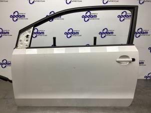 Begagnade Dörr, 2-dörrars, vänster Volkswagen Up! (121) 1.0 12V 60 Pris € 350,00 Marginaltabell erbjuds av Gebr Opdam B.V.