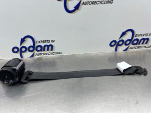 Begagnade Bakre säkerhetsbälte, vänster Fiat Punto III (199) 0.9 TwinAir Turbo 100 Pris € 30,00 Marginaltabell erbjuds av Gebr Opdam B.V.