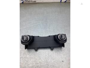 Begagnade Värmekontrollpanel Lynk &amp; Co 01 1.5 PHEV Pris € 96,80 Inklusive moms erbjuds av Gebr Opdam B.V.