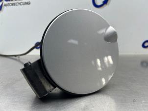 Używane Pokrywa wlewu paliwa Fiat Punto III (199) 0.9 TwinAir Turbo 100 Cena € 35,00 Procedura marży oferowane przez Gebr Opdam B.V.