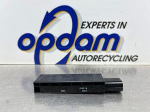 Gebruikte Keyless entry antenne Seat Ibiza V (KJB) 1.0 TSI 12V Prijs € 25,00 Margeregeling aangeboden door Gebr Opdam B.V.