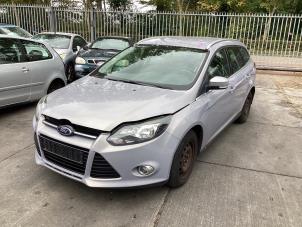 Begagnade Karosshörn, vänster fram Ford Focus 3 Wagon 1.0 Ti-VCT EcoBoost 12V 125 Pris på förfrågan erbjuds av Gebr Opdam B.V.