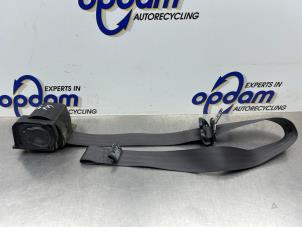 Używane Pas bezpieczenstwa lewy przód Ford Cougar (ECX/W) 2.5 24V Cena € 50,00 Procedura marży oferowane przez Gebr Opdam B.V.