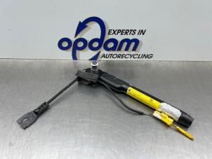 Begagnade Bältessträckare, vänster Ford Ka II 1.2 Pris € 60,00 Marginaltabell erbjuds av Gebr Opdam B.V.