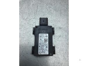 Gebruikte Radar sensor Hyundai Ioniq 5 (NE) 77/84 kWh RWD Prijs € 250,00 Margeregeling aangeboden door Gebr Opdam B.V.