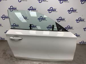 Begagnade Dörr, 2-dörrars, höger BMW 1 serie (E81) 116i 1.6 16V Pris € 150,00 Marginaltabell erbjuds av Gebr Opdam B.V.