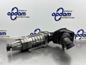 Begagnade Kompressor Volkswagen Golf VI (5K1) 1.4 TSI 160 16V Pris € 120,00 Marginaltabell erbjuds av Gebr Opdam B.V.