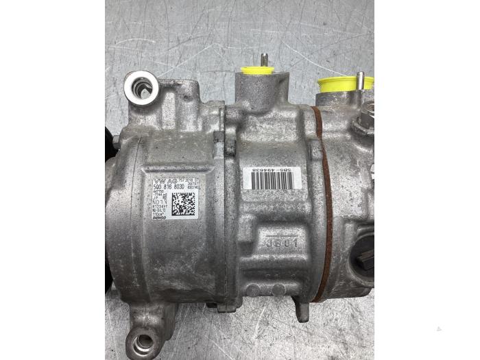 Aircopomp van een Audi Q3 (F3B) 1.5 35 TFSI 16V 2019