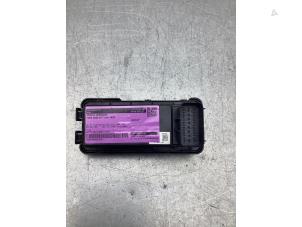 Begagnade Modul (diverse) Ford Kuga III (DFK) 2.5 PHEV 16V Pris € 50,00 Marginaltabell erbjuds av Gebr Opdam B.V.