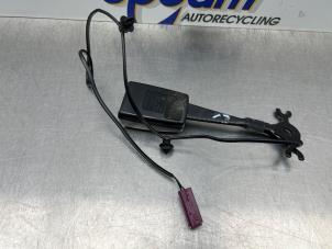 Gebruikte Veiligheidsgordel Insteek links-voor Ford Mondeo IV 1.6 EcoBoost 16V Prijs € 75,00 Margeregeling aangeboden door Gebr Opdam B.V.