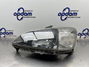 Begagnade Strålkastare, vänster Daihatsu YRV (M2) 1.3 16V DVVT Pris € 50,00 Marginaltabell erbjuds av Gebr Opdam B.V.