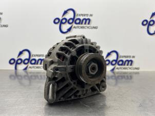 Gebruikte Dynamo Renault Clio II (BB/CB) 1.2 16V Prijs € 50,00 Margeregeling aangeboden door Gebr Opdam B.V.