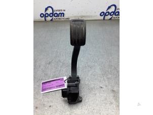 Gebruikte Sensor Gaspedaalpositie Opel Combo Cargo 1.5 CDTI 130 Prijs € 35,00 Margeregeling aangeboden door Gebr Opdam B.V.