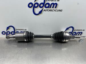 Nieuwe Aandrijfas links-voor Ford Transit Connect Prijs € 272,19 Inclusief btw aangeboden door Gebr Opdam B.V.