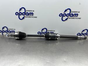 Nya Drivaxel, höger fram Ford Transit Connect Pris € 302,44 Inklusive moms erbjuds av Gebr Opdam B.V.