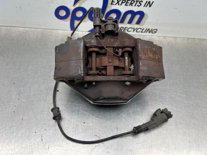 Bakre bromsok, höger från en Mercedes-Benz ML I (163) 270 2.7 CDI 20V 2002