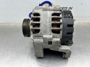 Gebruikte Dynamo Renault Clio II (BB/CB) 1.2 16V Prijs € 50,00 Margeregeling aangeboden door Gebr Opdam B.V.