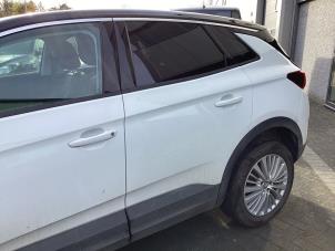 Gebruikte Portier 4Deurs links-achter Opel Grandland (X) 1.2 Turbo 12V Prijs € 500,00 Margeregeling aangeboden door Gebr Opdam B.V.