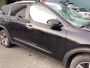 Gebruikte Portier 4Deurs rechts-voor Kia Niro I (DE) 1.6 GDI Hybrid Prijs € 700,00 Margeregeling aangeboden door Gebr Opdam B.V.