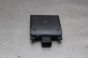 Gebruikte Radar sensor Volvo XC60 II (UZ) 2.0 T8 16V Polestar Engineered AWD Prijs € 175,00 Margeregeling aangeboden door Gebr Opdam B.V.