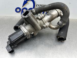 Gebruikte Uitlaat gasklep (EGR) Fiat Fiorino (225) 1.3 JTD 16V Multijet Prijs € 75,00 Margeregeling aangeboden door Gebr Opdam B.V.