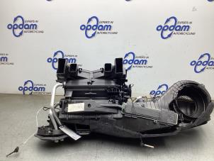 Gebruikte Kachelhuis Mercedes E (W213) E-300 e 2.0 Turbo 16V Prijs € 90,75 Inclusief btw aangeboden door Gebr Opdam B.V.