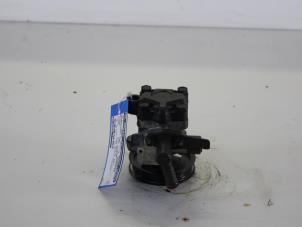 Gebruikte Pomp Servo Hyundai Accent 1.3 12V Prijs € 30,00 Margeregeling aangeboden door Gebr Opdam B.V.